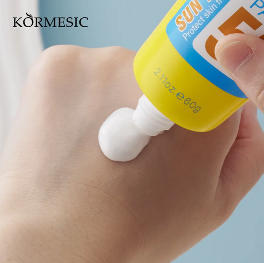 Kormmesic Protetor Solar 50++ Hidratante e Leve 60g